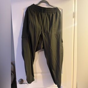 Old Navy Dark Green Athletic Pants
